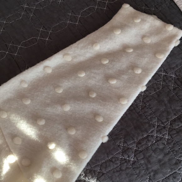 Sweatshirt - Picture 5 of 6